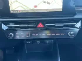 Kia Niro (2024) thumbnail 35