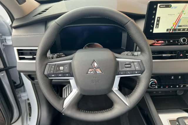 Mitsubishi Outlander (2026) thumbnail 22