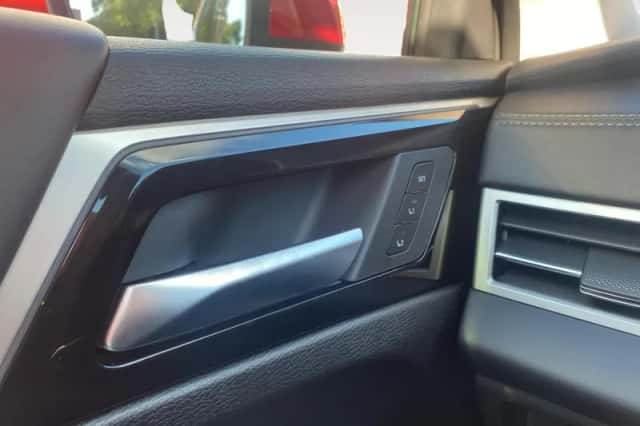 Mitsubishi Outlander (2026) thumbnail 12
