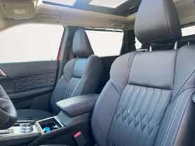 Mitsubishi Outlander (2026) thumbnail 17