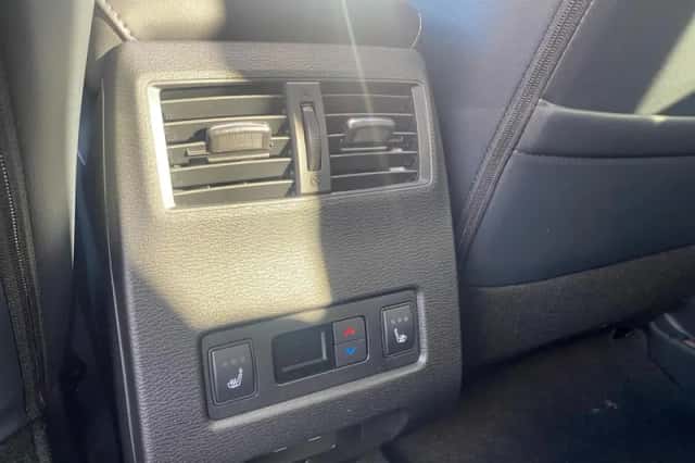 Mitsubishi Outlander (2026) thumbnail 25