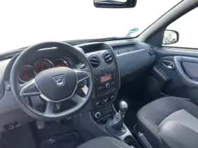 Dacia Duster (2017) thumbnail 18