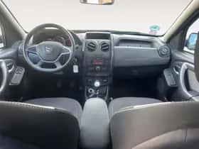 Dacia Duster (2017) thumbnail 23