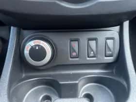 Dacia Duster (2017) thumbnail 30