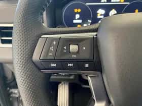 Mitsubishi Outlander (2026) thumbnail 24