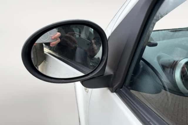 Peugeot 107 (2013) thumbnail 14