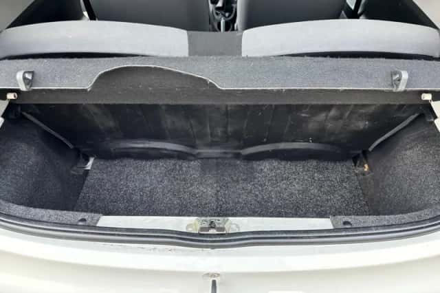 Peugeot 107 (2013) thumbnail 9