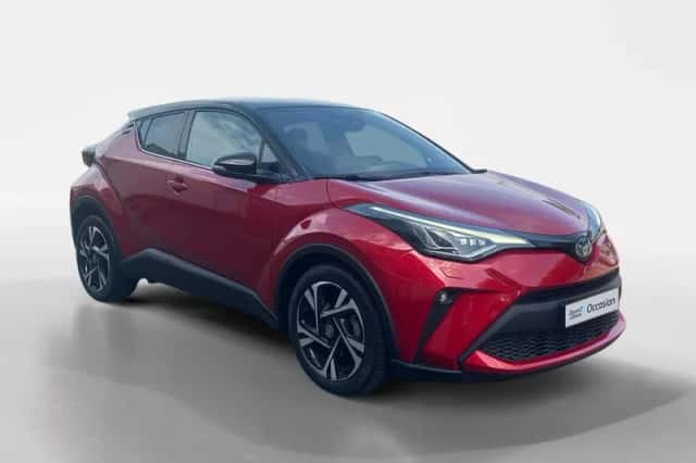 Toyota C-HR (2023) thumbnail 3