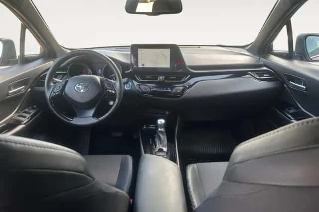 Toyota C-HR (2023) thumbnail 21
