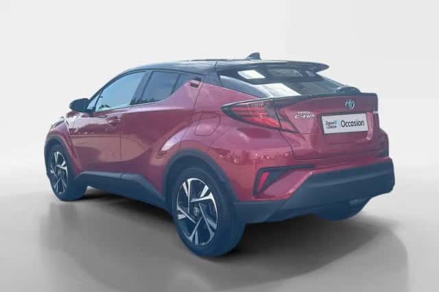 Toyota C-HR (2023) thumbnail 5