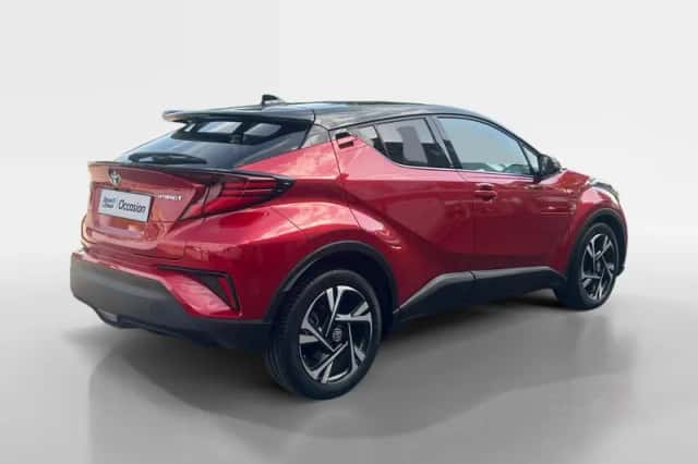 Toyota C-HR (2023) thumbnail 8