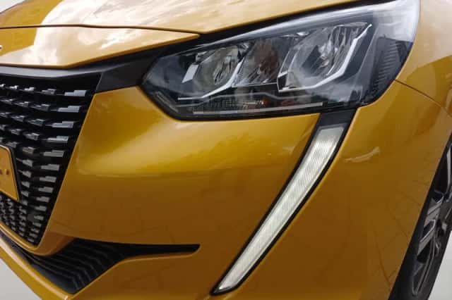 Peugeot 208 (2020) thumbnail 6