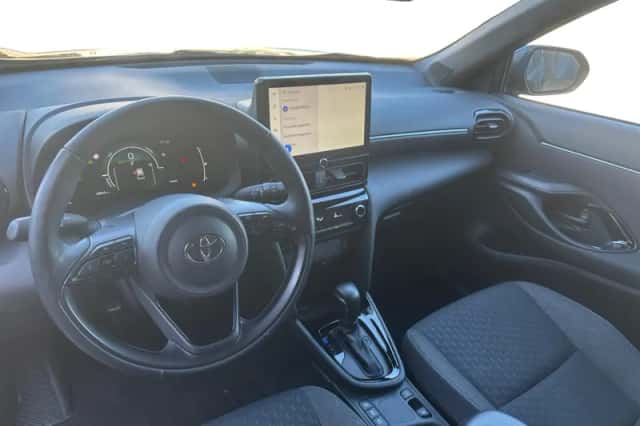 Toyota Yaris Cross (2025) thumbnail 15