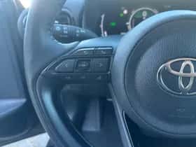 Toyota Yaris Cross (2025) thumbnail 17