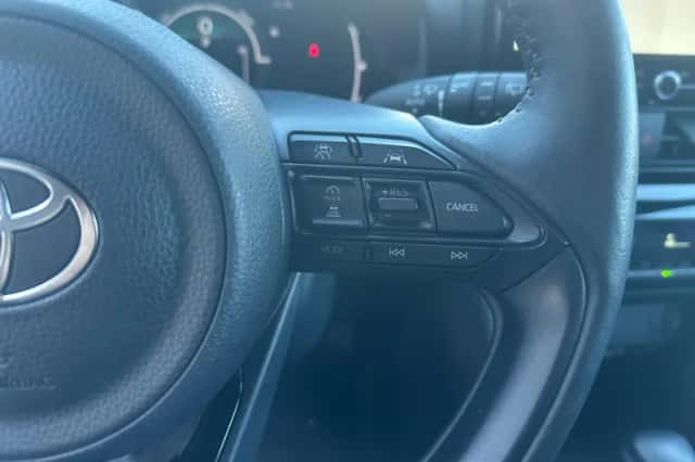 Toyota Yaris Cross (2025) thumbnail 18