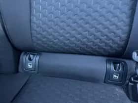 Toyota Yaris Cross (2025) thumbnail 28