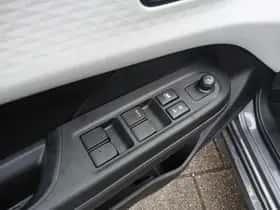 Suzuki Swift (2025) thumbnail 20