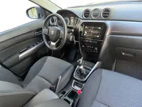 Suzuki Vitara (2024) thumbnail 3