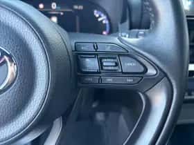 Toyota Yaris Cross (2023) thumbnail 17