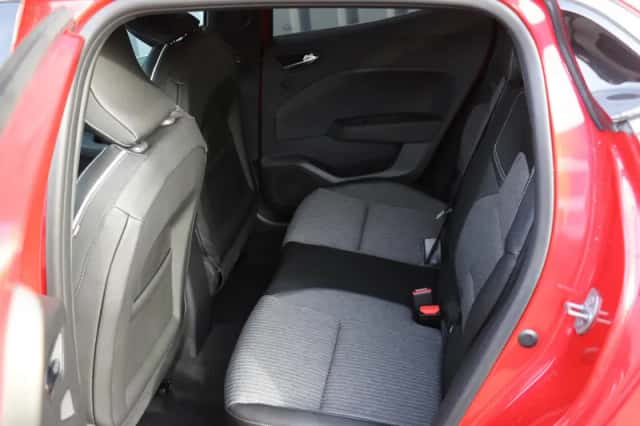 Mitsubishi Colt (2024) thumbnail 19