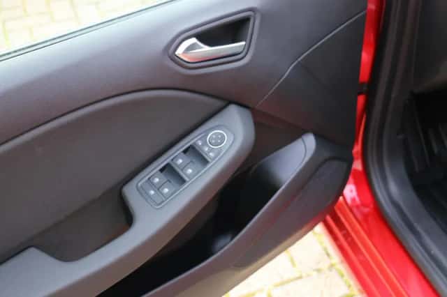 Mitsubishi Colt (2024) thumbnail 32