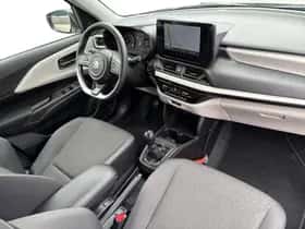 Suzuki Swift (2025) thumbnail 12