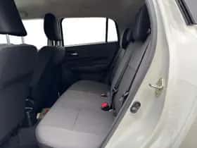 Suzuki Swift (2025) thumbnail 13