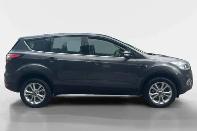 Ford Kuga (2018) thumbnail 6