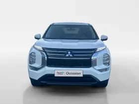 Mitsubishi Outlander (2025) thumbnail 2