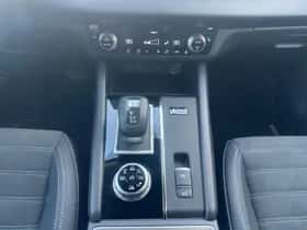 Mitsubishi Outlander (2025) thumbnail 15