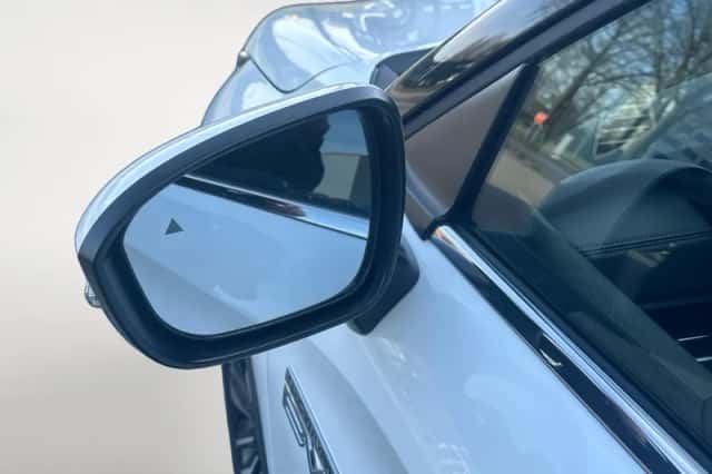Mitsubishi Outlander (2025) thumbnail 9