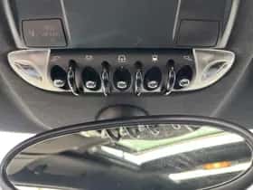 MINI Countryman (2014) thumbnail 26