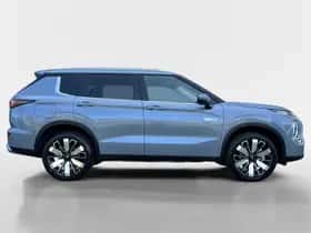 Mitsubishi Outlander (2026) thumbnail 3