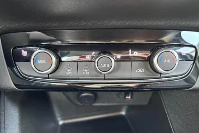 Opel Corsa-e (2022) thumbnail 25