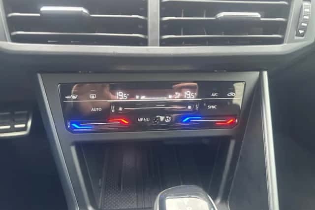 Volkswagen Taigo (2025) thumbnail 23