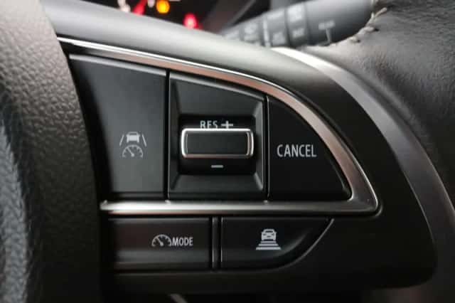 Suzuki Swift (2025) thumbnail 14