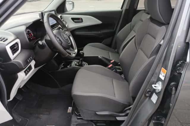 Suzuki Swift (2025) thumbnail 21