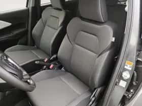Suzuki Swift (2025) thumbnail 22