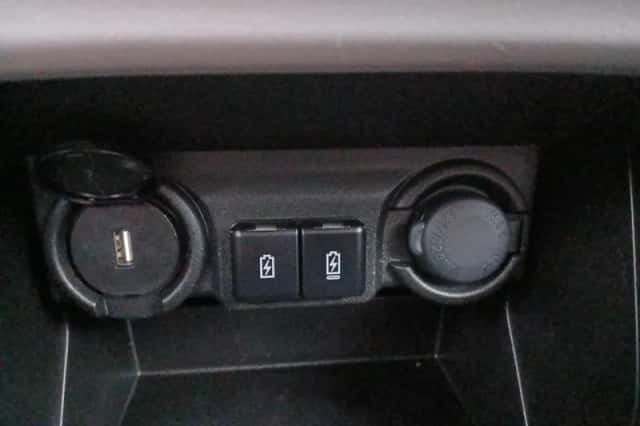 Suzuki Swift (2025) thumbnail 27