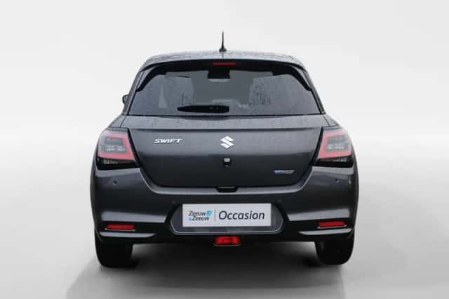 Suzuki Swift (2025) thumbnail 5