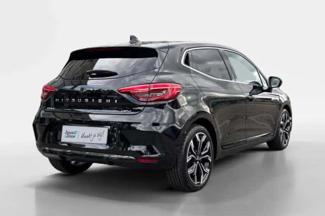Mitsubishi Colt (2025) thumbnail 2