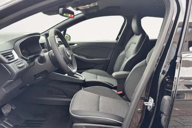 Mitsubishi Colt (2025) thumbnail 6