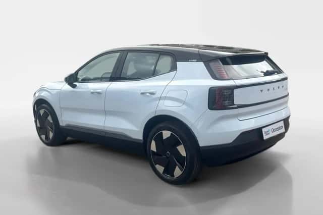 Volvo EX30 (2024) thumbnail 4