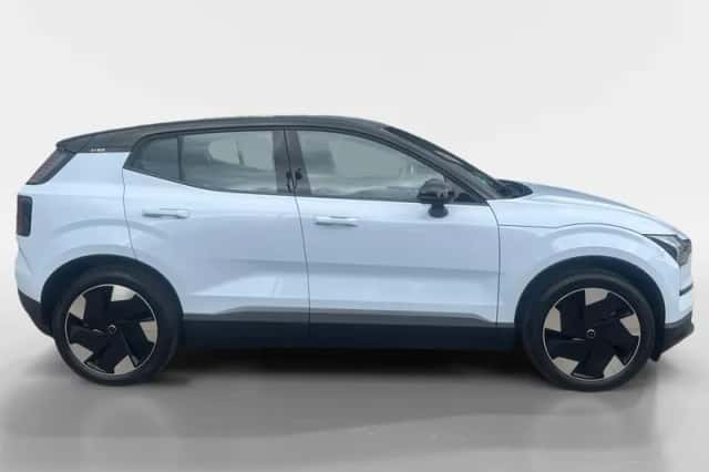 Volvo EX30 (2024) thumbnail 5