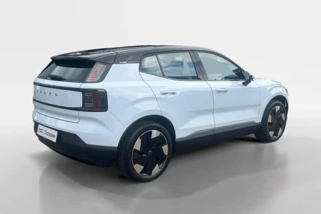 Volvo EX30 (2024) thumbnail 6