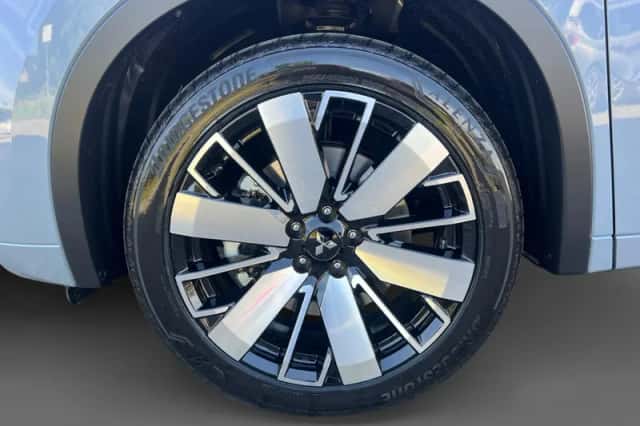 Mitsubishi Outlander (2025) thumbnail 20