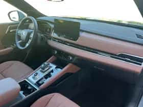 Mitsubishi Outlander (2025) thumbnail 42