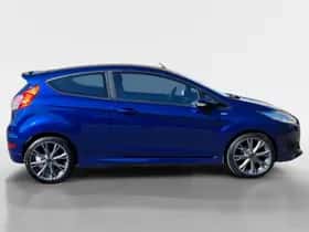 Ford Fiesta (2017) thumbnail 4