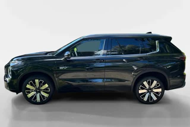Mitsubishi Outlander (2026) thumbnail 8