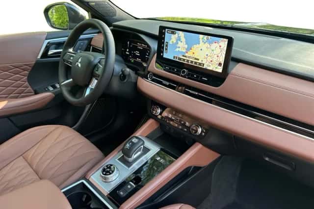 Mitsubishi Outlander (2026) thumbnail 10